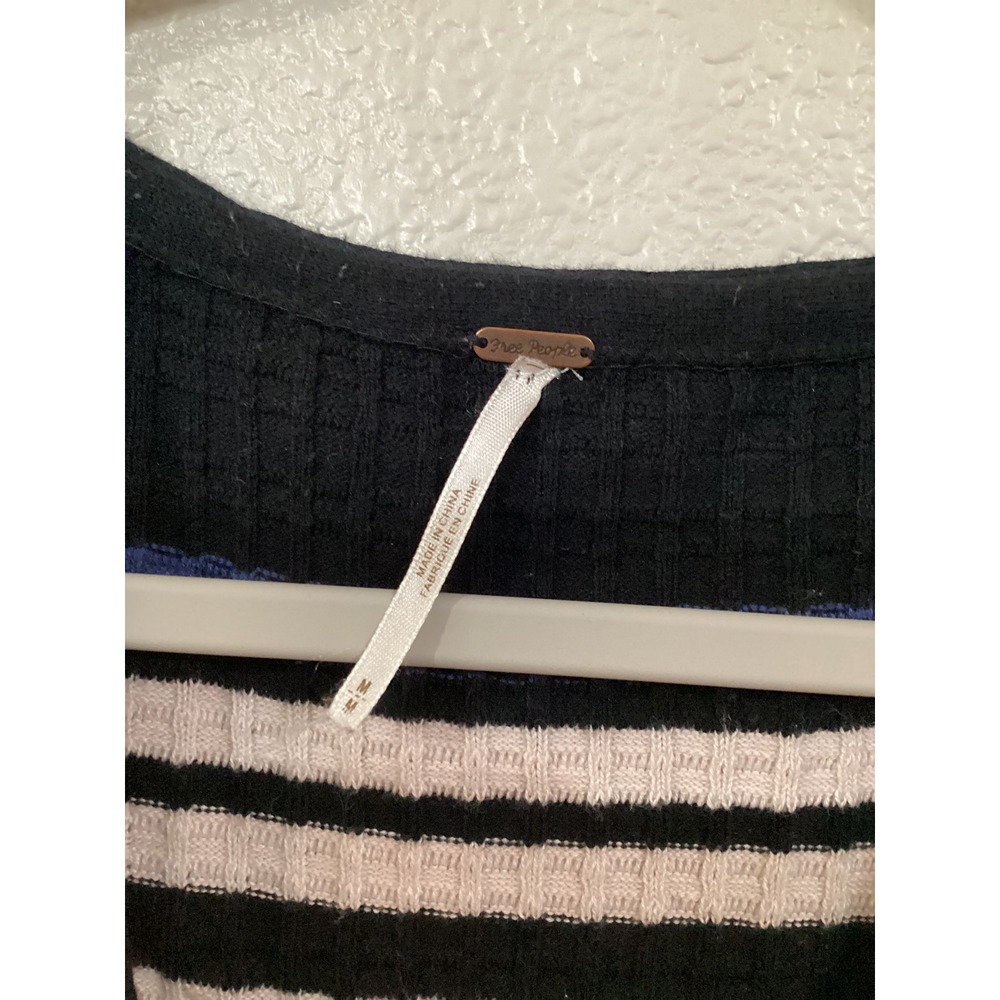 Anthropologie Free‎ People Rainbow Stripe Sweater Dress – Size Medium - Picture 4 of 5